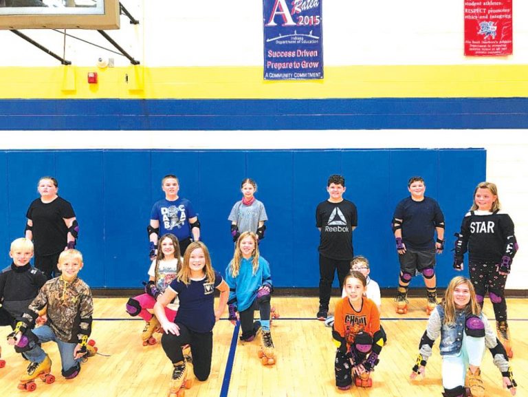 Kevin Zugelter’s fourth grade classroom from Manchester Elementary School after skating in gym class, from left back to front: Lily Kauffman, William Kirkpatrick, Sophia Carter, Prestyn Rueter, Andruw Hogston, Ezekial Hanson, Andrea Morris, Alizabeth Bear, Aidan Campbell, Kenzie Hehman, Kainen Wanstrath, Ruby Davidson, Kinley Hamilton, and Annabella Vinup. SUBMITTED PHOTO