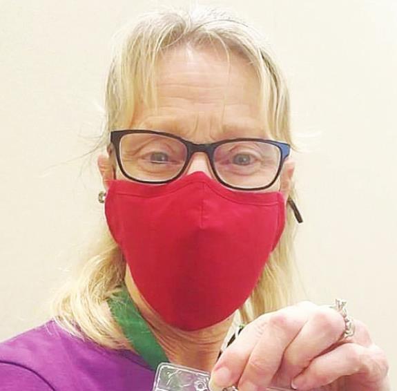 Susan Sattler volunteering at the COVID-19 vaccination clinic. SUBMITTED PHOTO