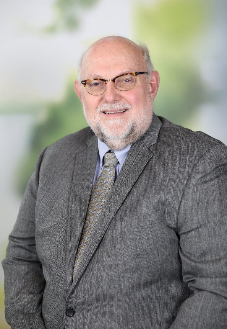Dr. Herbert Schumm
