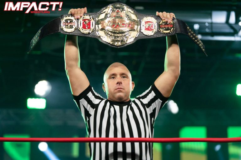 wrestling ref