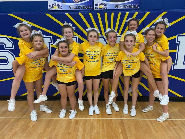 RS cheer squad