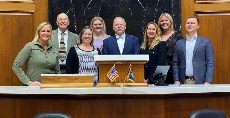 UW, SeIOC visists statehouse