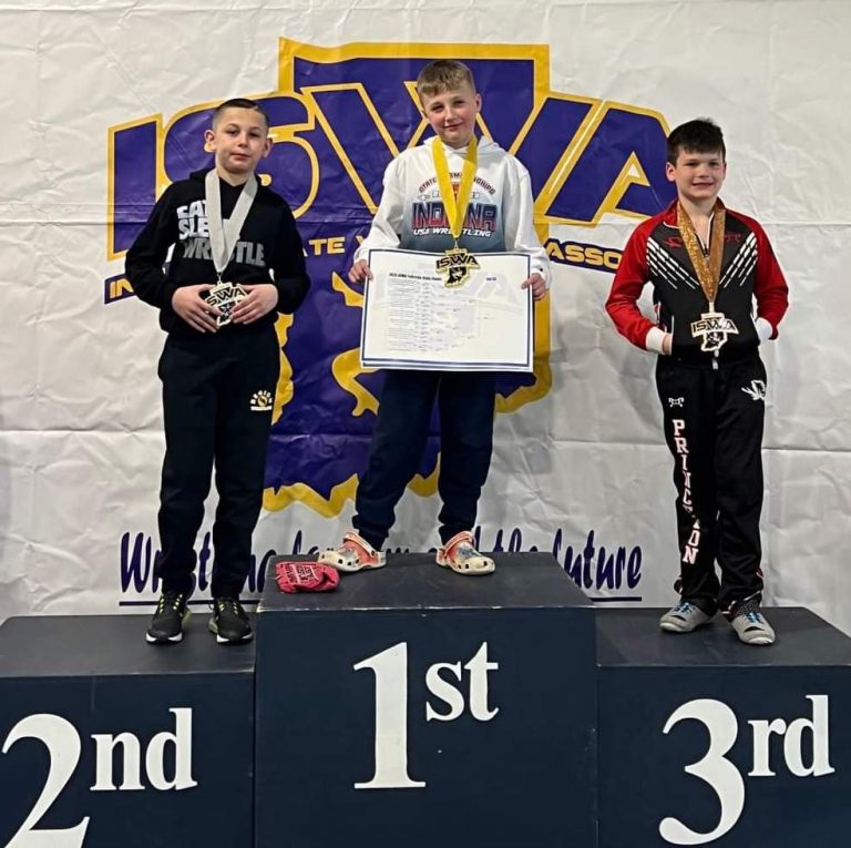 Aurora wrestler