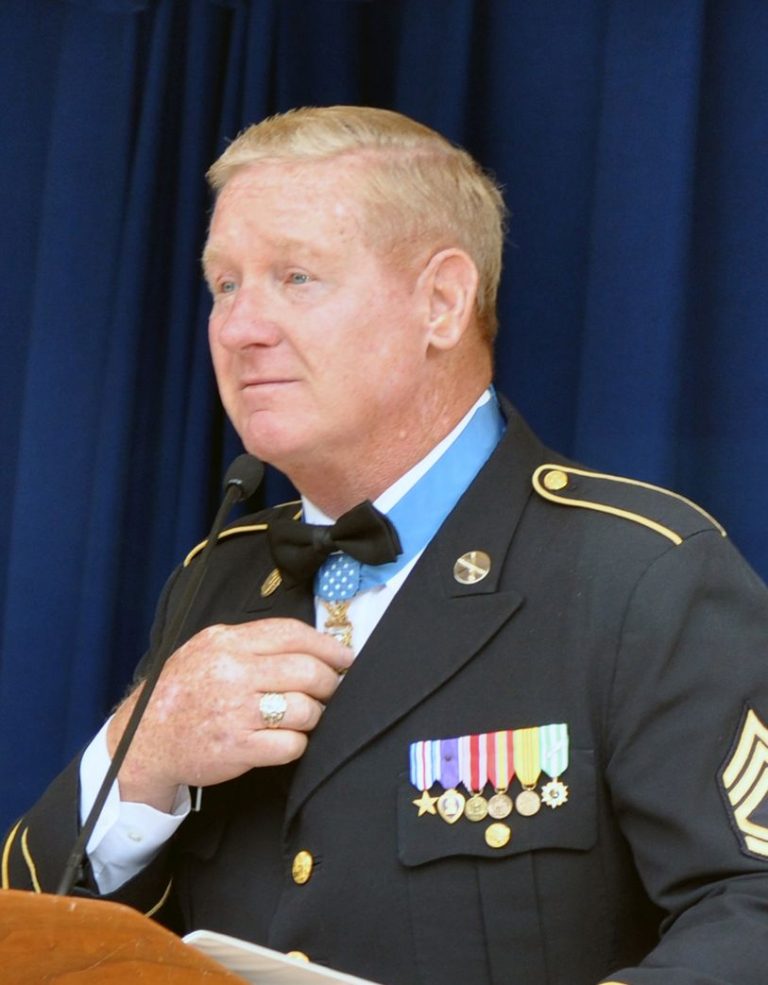 davis huey