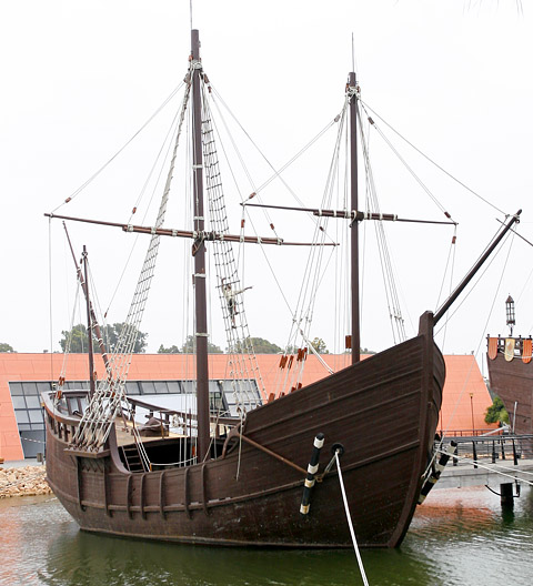 Pinta docks