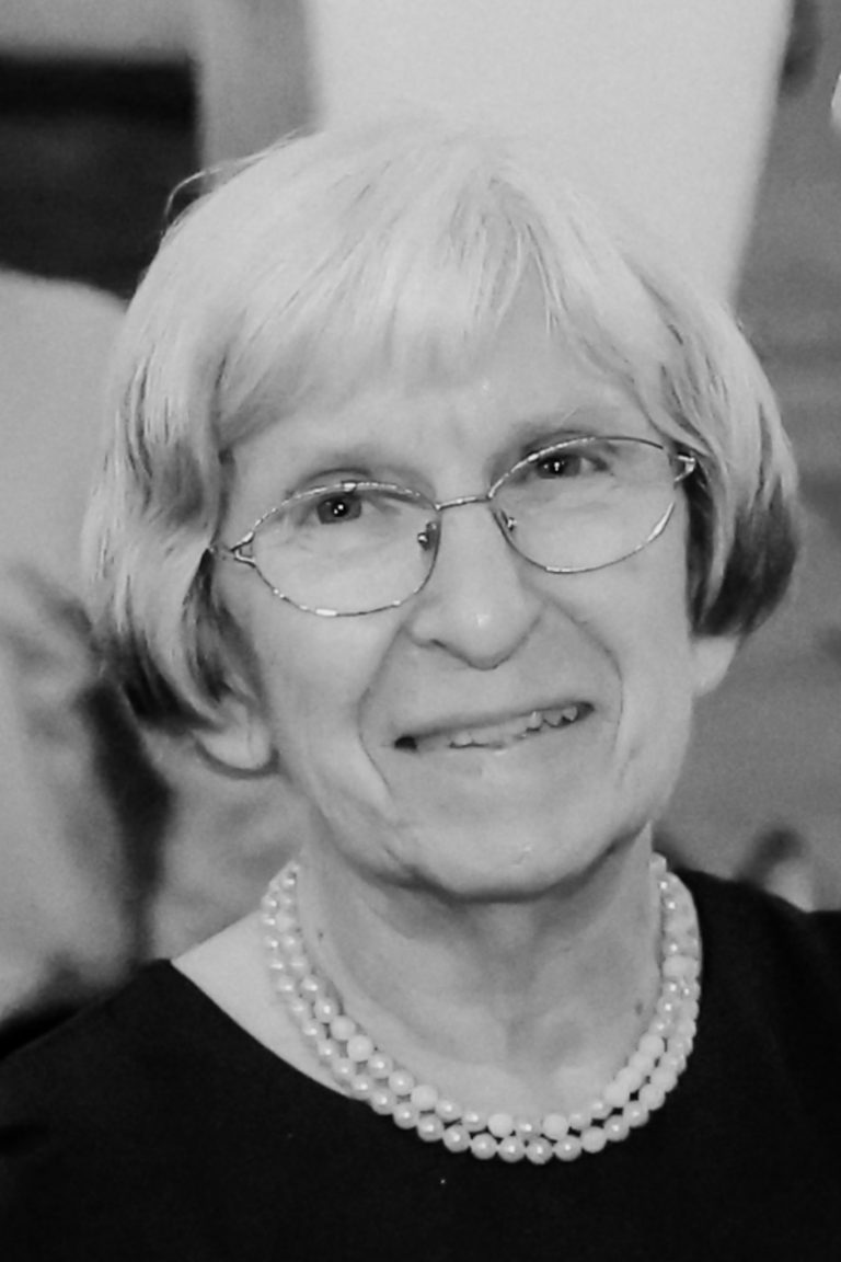 Yvonne "Bonnie" (nee Ratz) Hornbach